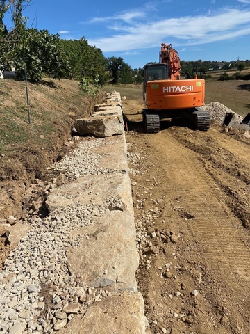 Enrochement de 110m² réalisé sur la commune de saint igest